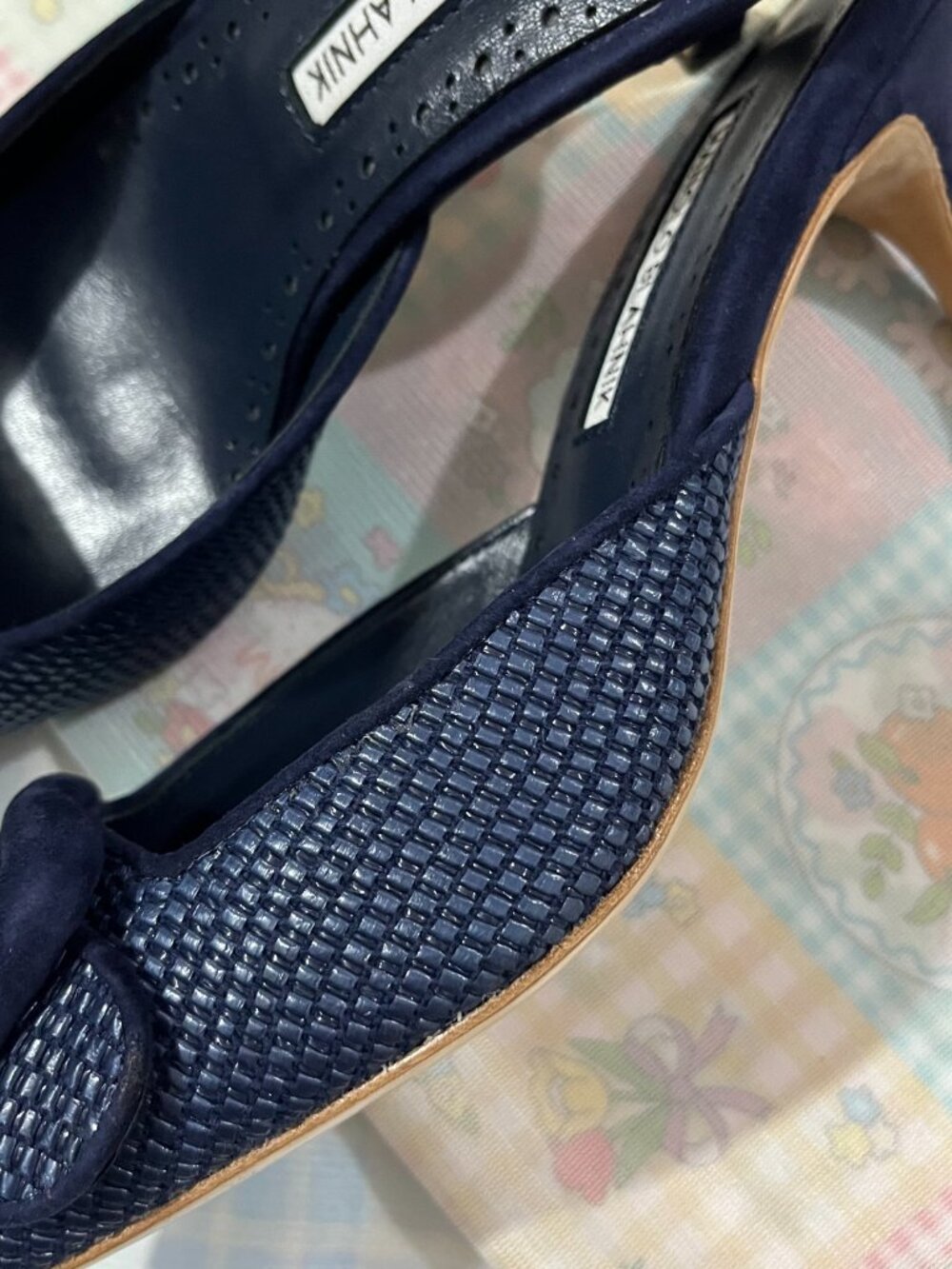 Manolo Blahnik Maysale Navy Woven-Effect Buckle Heeled Mules - Picture 5 of 8